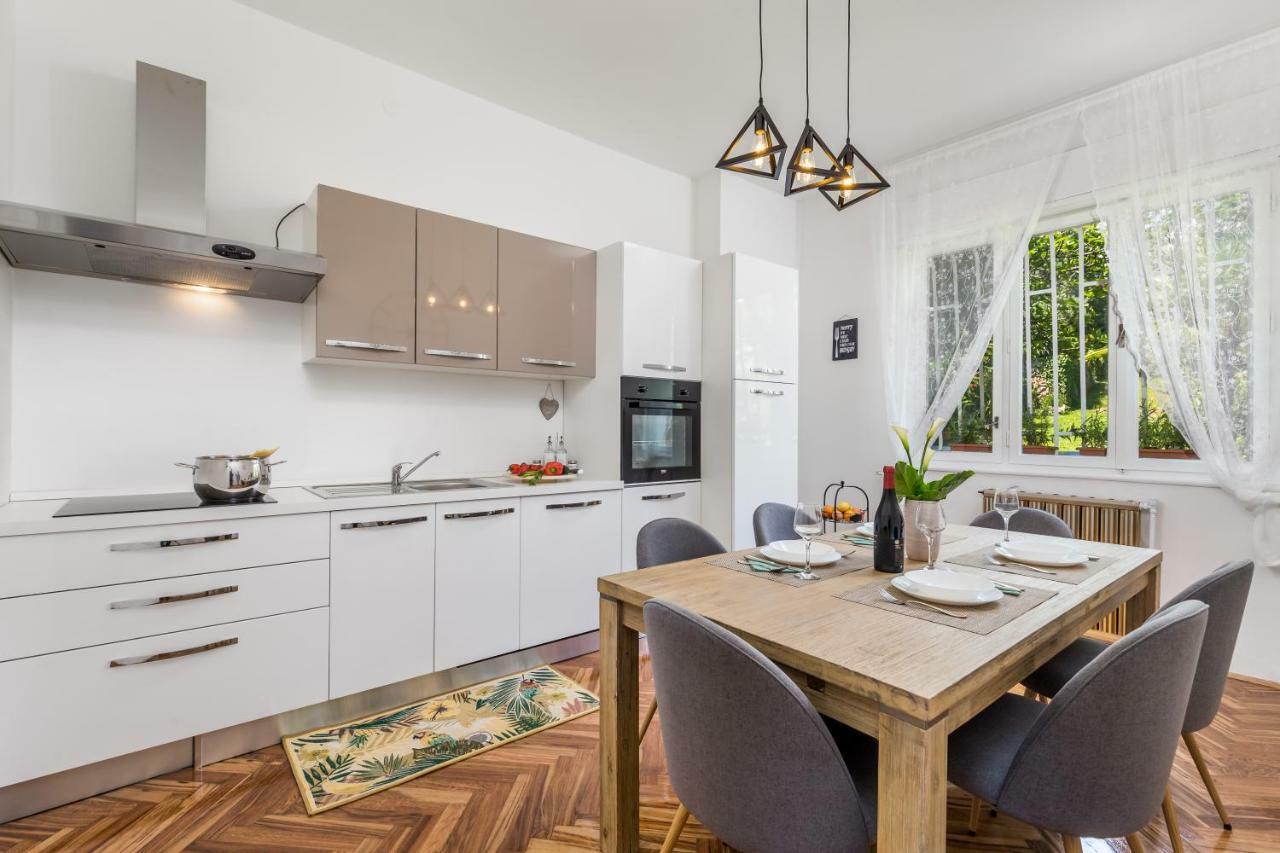 Family House Sara Βίλα Ičići Εξωτερικό φωτογραφία