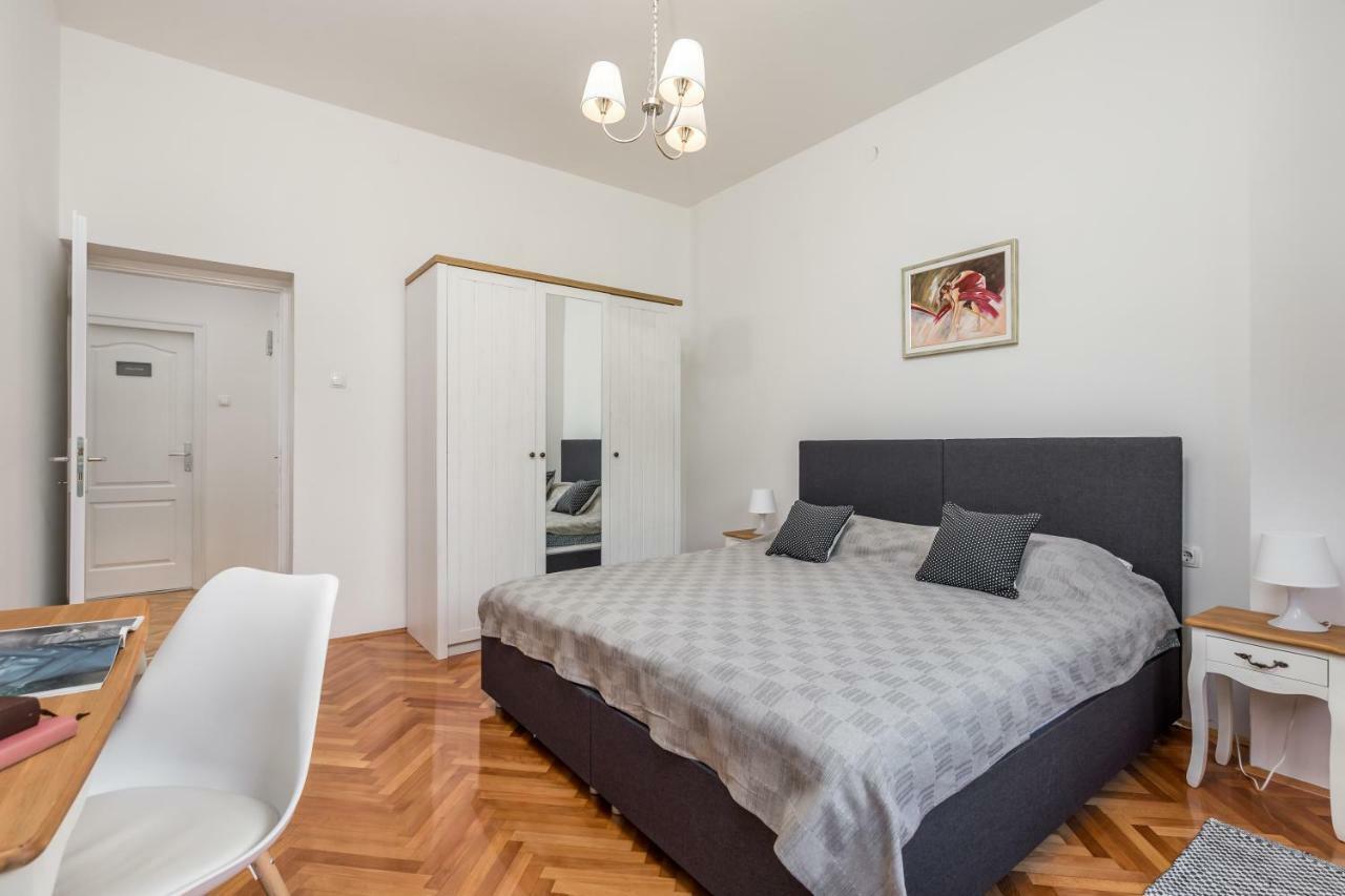 Family House Sara Βίλα Ičići Εξωτερικό φωτογραφία